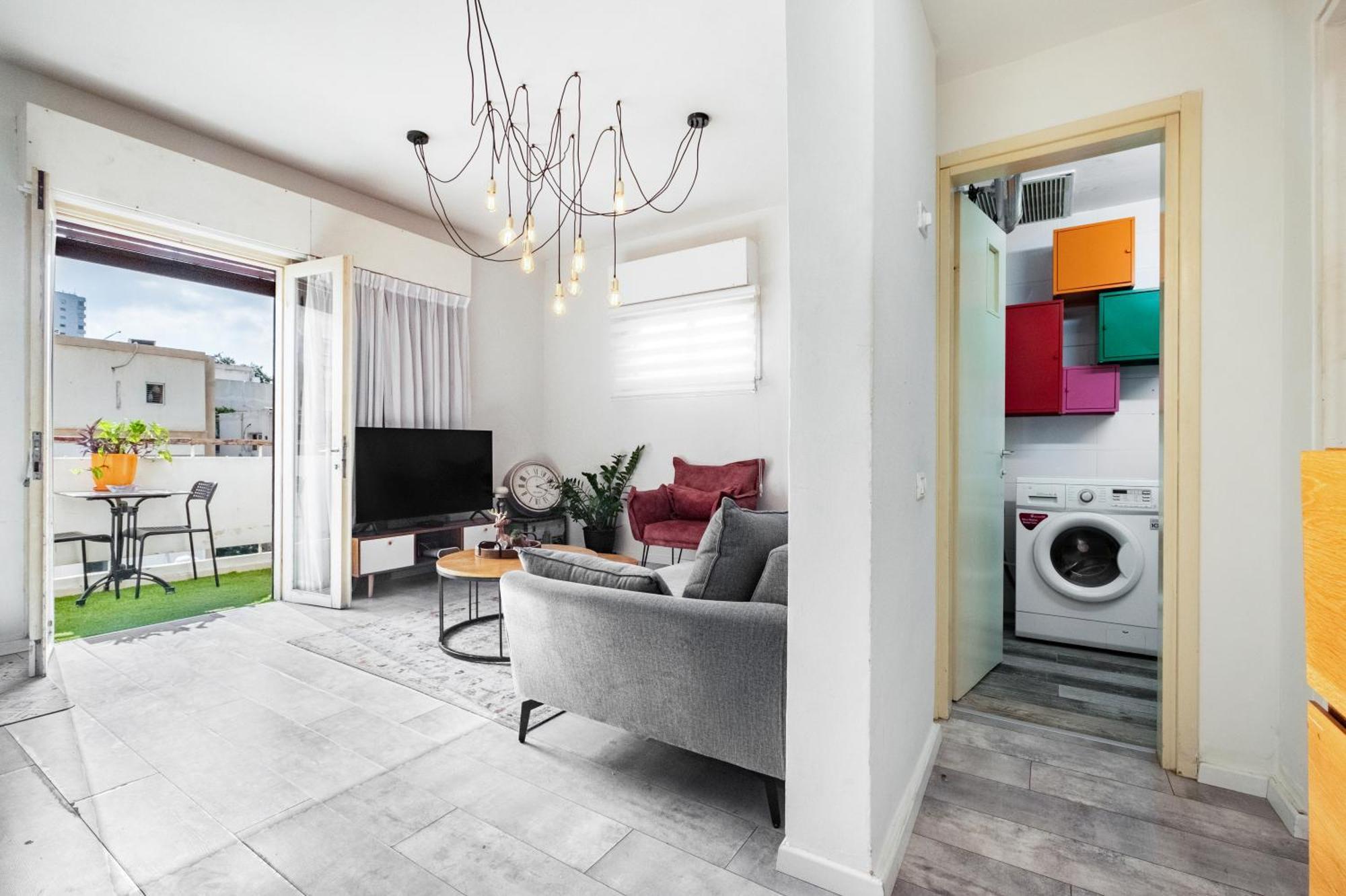 Premium 1Bd Apartment Near The Beach W/Balcony 特拉维夫 外观 照片