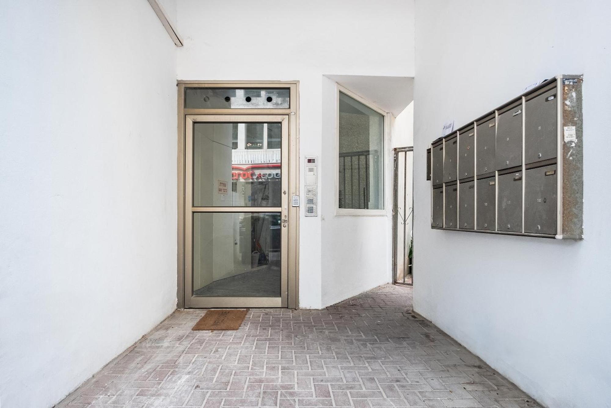 Premium 1Bd Apartment Near The Beach W/Balcony 特拉维夫 外观 照片