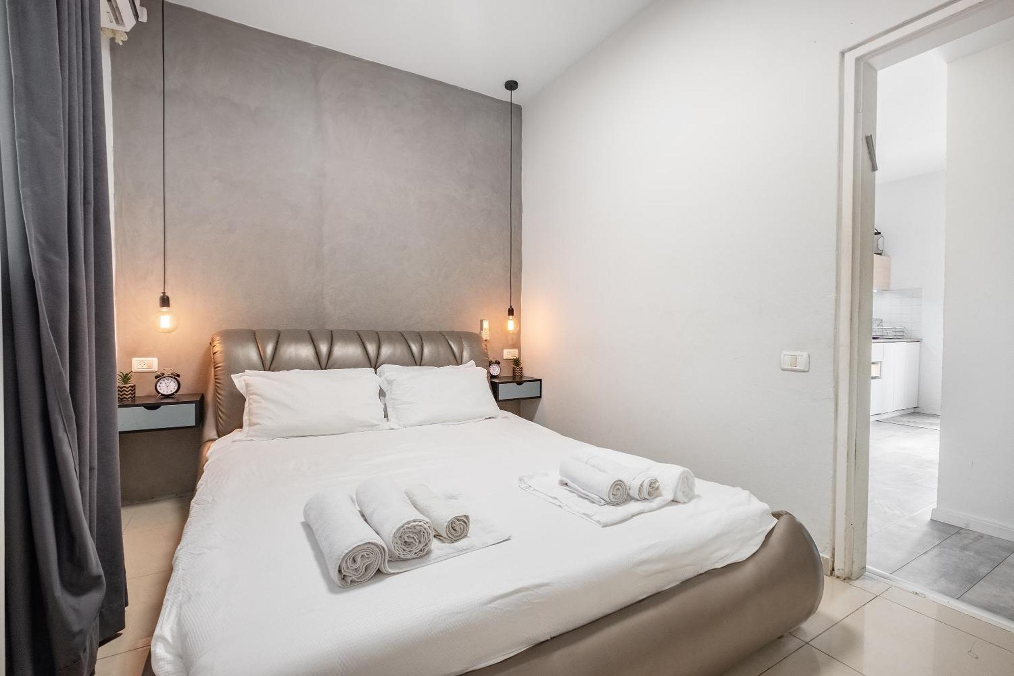 Premium 1Bd Apartment Near The Beach W/Balcony 特拉维夫 外观 照片